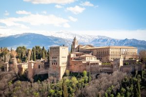 Fakta Menarik Istana Alhambra