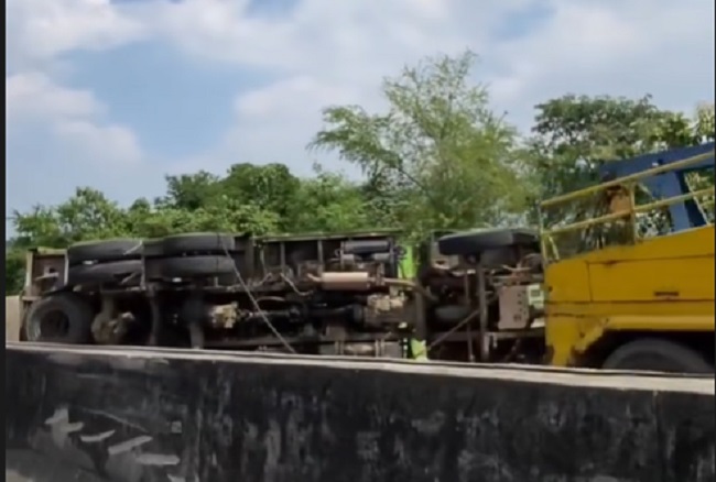 kecelakaan di Tol Tembalang Semarang
