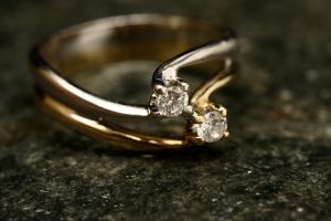 Update rincian harga perhiasan emas hari ini Jumat 9 Desember 2022. (Pexels/Engin Akyurt)