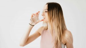 manfaat rutin minum air putih