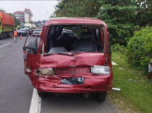 Kecelakaan Beruntun di Jalan Tol Krapyak