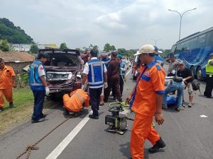 Kecelakaan Beruntun di Tol Krapyak Semarang