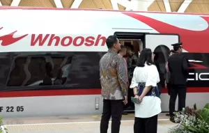 Harga Tiket Kereta Cepat Whoosh Jakarta-Bandung